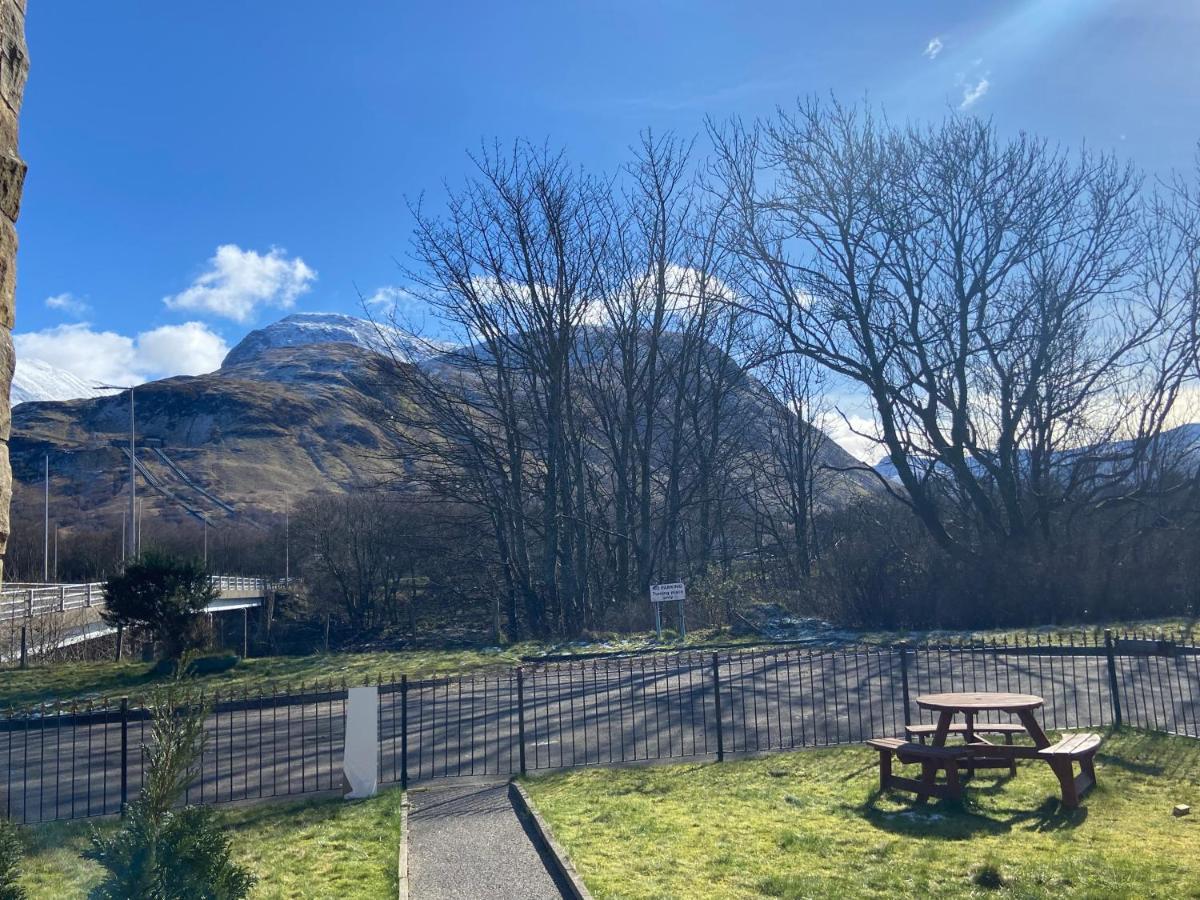 Victoria House Bed And Breakfast Fort William Eksteriør bilde
